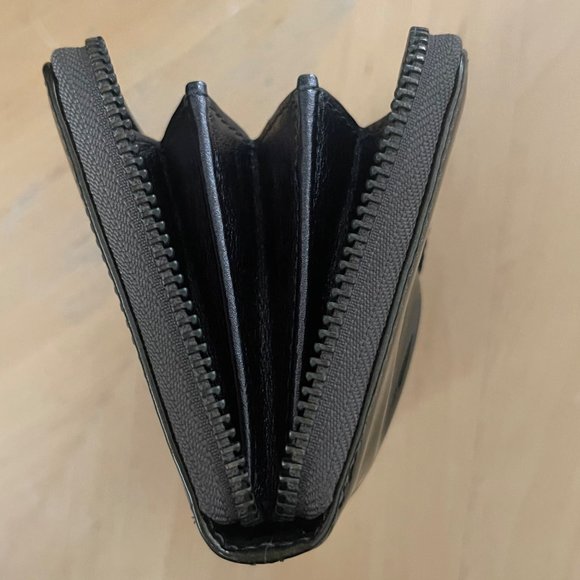 Coach Madison Pewter Patent Leather Accordion Zip Around Wallet 12 Card Slots - Picture 6 of 9